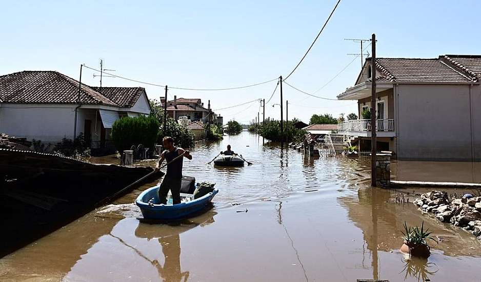 Προειδοποίηση Τσατραφύλλια για την κακοκαιρία: Νερό 3 μηνών θα πέσει σε λιγότερο από 20 ώρες στη Θεσσαλία!