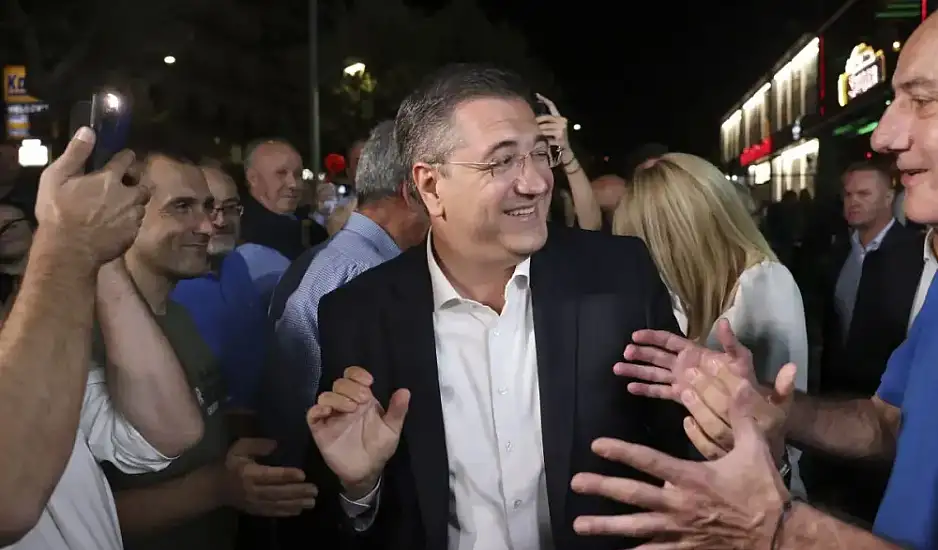 Viral η αντίδραση Τζιτζικώστα όταν μαθαίνει τα αποτελέσματα