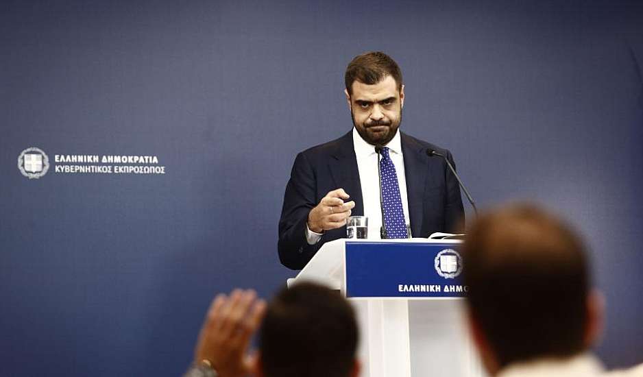 Μαρινάκης: Μεγαλοπρεπές άδειασμα στον Μηταράκη - «Δεν καταργείται η πανεπιστημιακή αστυνομία»