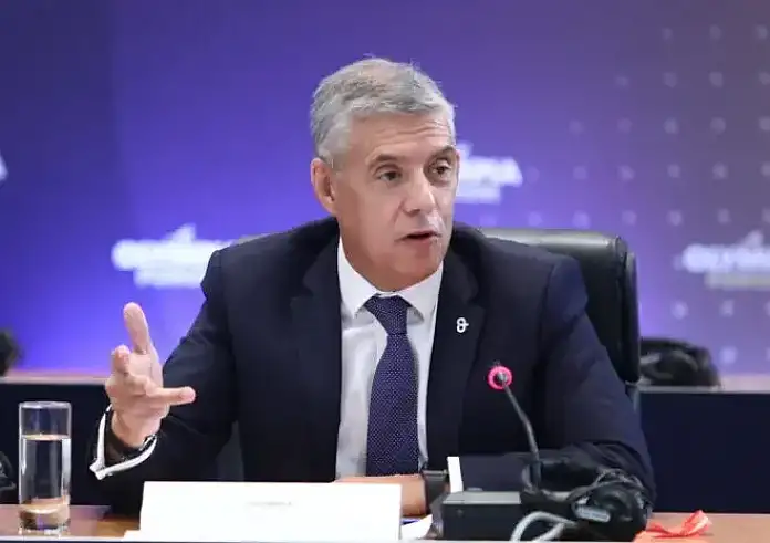 Παύλος Μαρινάκης: «Δεν έχει αλλάξει κάτι στην στήριξη στον Κώστα Αγοραστό»