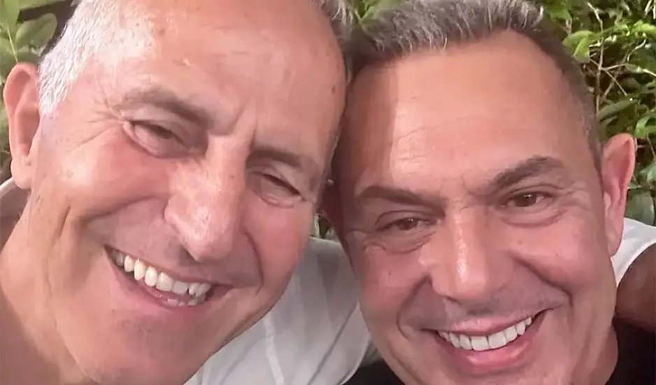 Selfie με πλατιά χαμόγελα για Πάνο Καμμένο και Ευάγγελο Αποστολάκη