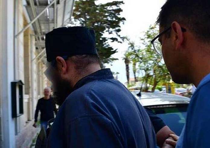 Αργολίδα: Δύο τα χυδαία βίντεο του Αρχιμανδρίτη στον 12χρονο – Τι δηλώνουν οι γονείς του παιδιού