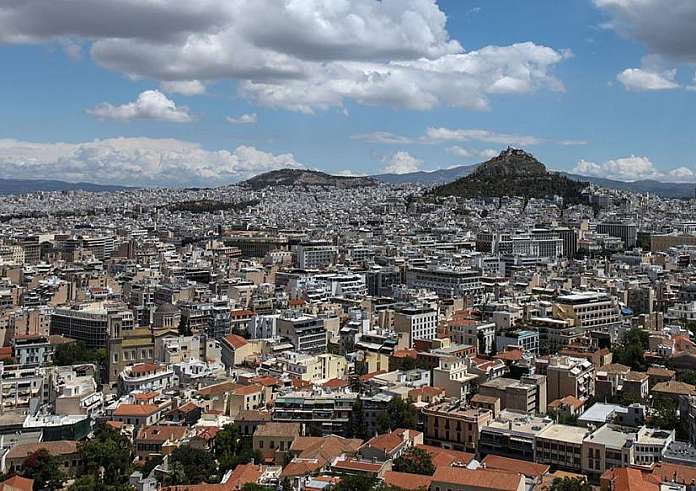 Στο νοίκι ο μισός μισθός – Στην Αθήνα για ενοικίαση σπιτιού απαιτείται το 55,9% του μέσου μισθού