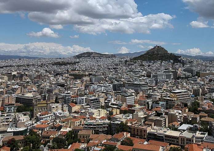 Στεγαστική κρίση χωρίς τέλος: Πώς η κατάργηση του ΟΕΚ άφησε την Ελλάδα χωρίς «ασπίδα» κατοικίας
