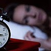 Aϋπνία μετά τον χωρισμό: Πώς να κοιμηθείτε ήρεμα και μόνοι
