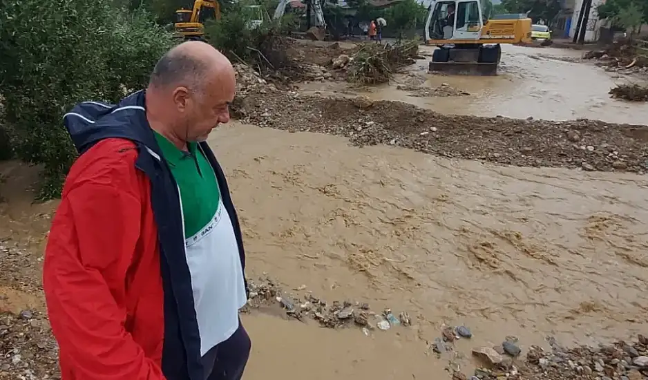 Αχιλλέας Μπέος: Περιμένουμε τον Στέφανο Κασσελάκη στον Βόλο - Να πάρει και τον Τάιλερ μαζί του, να πιάσουν τα φτυάρια