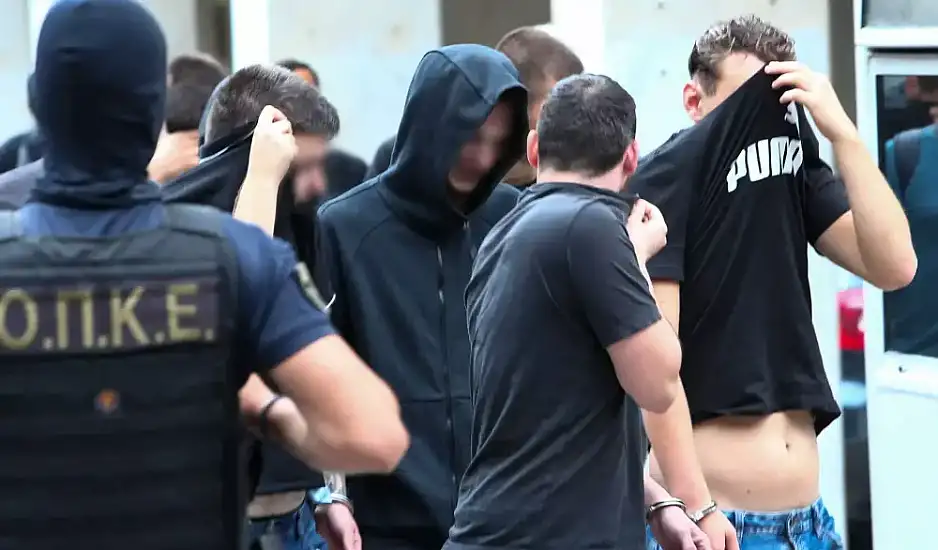 Δολοφονία Μιχάλη Κατσούρη: Άλλες 5 καρατομήσεις στην αστυνομία