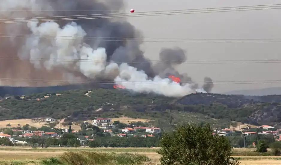 Έβρος: Μήνυμα 112 για εκκένωση της Λευκίμμης, εκκενώθηκε ξανά η Κασσιτέρα Ροδόπης - Επικίνδυνοι άνεμοι από Δευτέρα