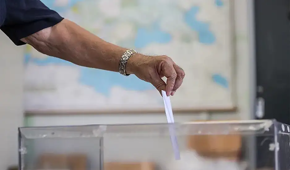 Οι επώνυμοι που δεν εκλέχθηκαν μετά τις δεύτερες αυτοδιοικητικές εκλογές – Ηχηρά ονόματα έμειναν εκτός