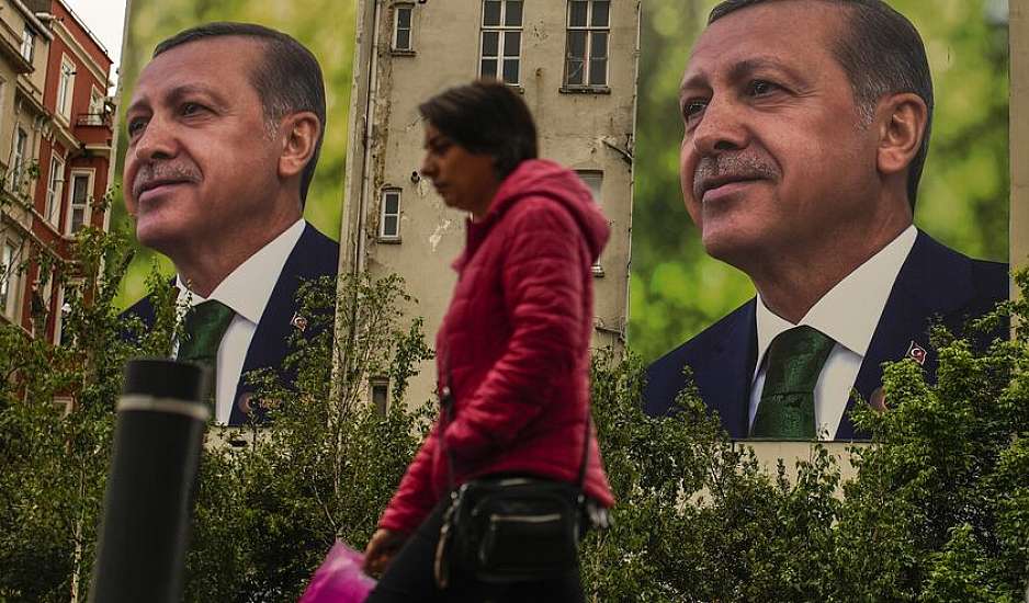 Τουρκία: Οι πανηγυρισμοί, οι καταγγελίες. O ρυθμιστής του β΄ γύρου των εκλογών
