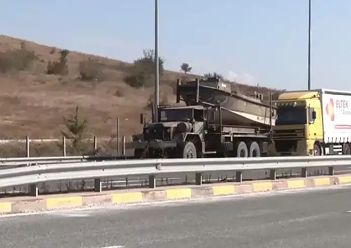 Πλημμύρισε η γέφυρα του Πηνειού: Δεν περνάει ούτε ο στρατός για να συνεχίσει τους απεγκλωβισμούς