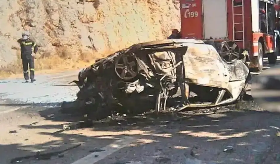 Τραγωδία στη Φωκίδα: Είδε την μητέρα της να καίγεται ζωντανή μέσα στο αυτοκίνητο