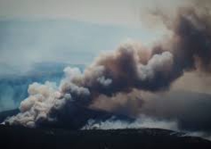 Φωτιά στην Πάρνηθα: Βίντεο ντοκουμέντο δείχνει πώς οι εμπρηστές έκαψαν τον πνεύμονα της Αττικής