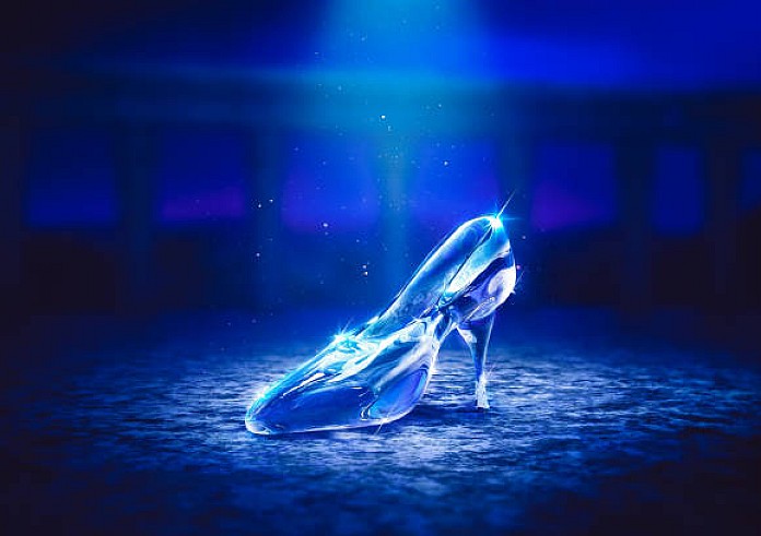 Η Σταχτοπούτα αποχτά δική της ταινία τρόμου - Cinderella’s Curse