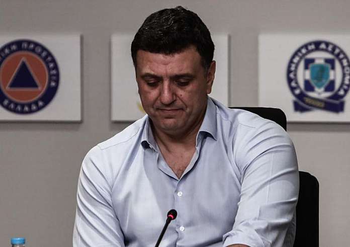 Κικίλιας: «Οι διασώστες θα συνεχίσουν τους απεγκλωβισμούς σπίτι–σπίτι»