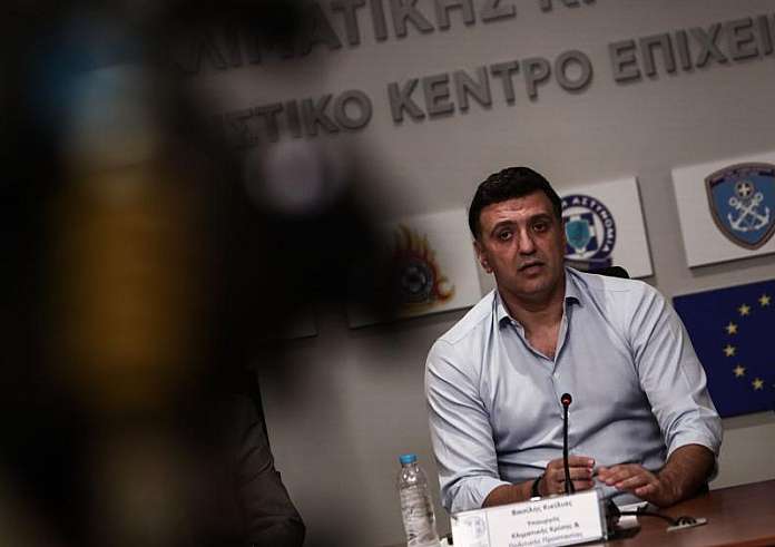 Ο Βασίλης Κικίλιας αρνείται το ρόλο της Ιφιγένειας και αμύνεται