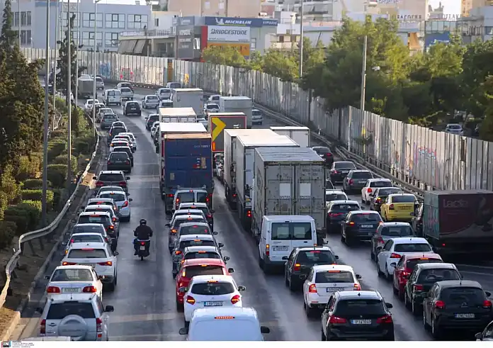 Ράλλυ Ακρόπολις: Κυκλοφοριακό κομφούζιο στο κέντρο της Αθήνας - Ποιοι δρόμοι έχουν κλείσει