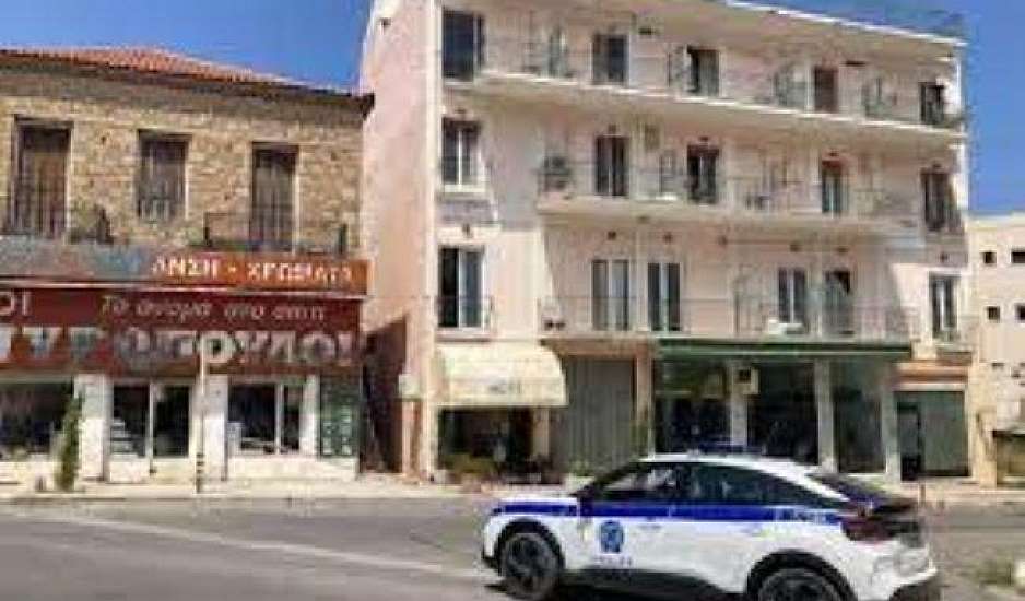 Κυπαρισσία: Βρέθηκαν χειροβομβίδες σε παλιό ξενοδοχείο (εικόνα)