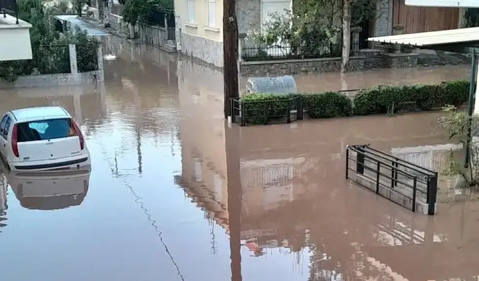 Λάρισα: Γεμάτη προβλήματα η περιοχή από τις πλημμύρες – Εννιά κρούσματα λεπτοσπείρωσης