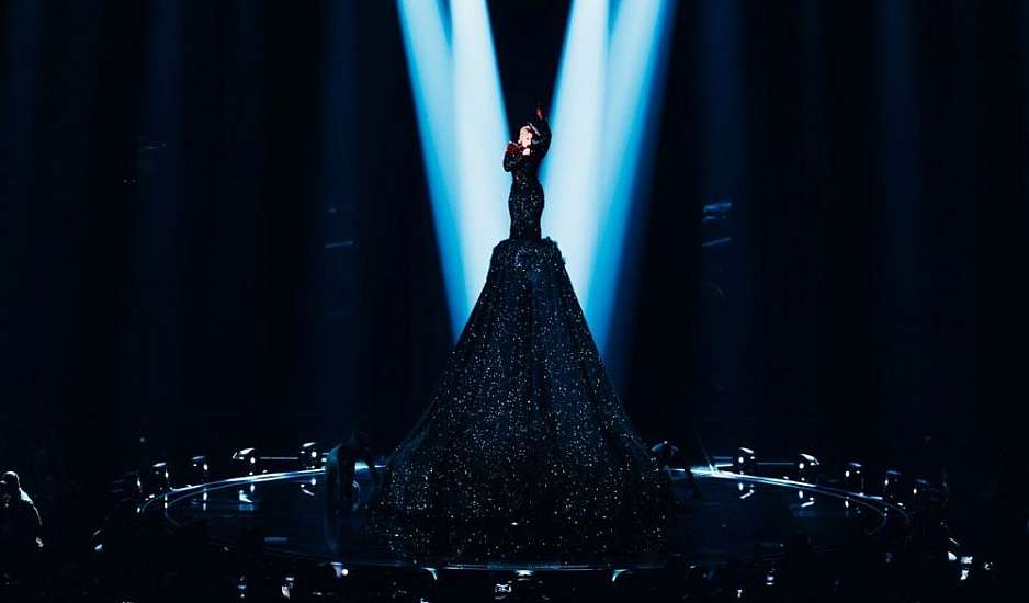 Eurovision 2023: Η απρεπής χειρονομία της Γαλλίδας La Zarra - Δυσαρεστήθηκε με τα αποτελέσματα