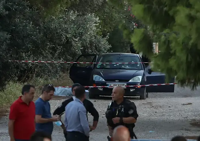 Λούτσα: Με 4 πυροβόλα όπλα εκτέλεσαν τους 6 Τούρκους - Βρέθηκε και νέο κρησφύγετο στο Παλαιό Φάληρο