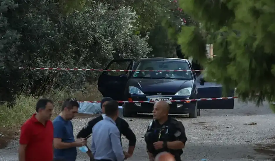 Λούτσα: Με 4 πυροβόλα όπλα εκτέλεσαν τους 6 Τούρκους - Βρέθηκε και νέο κρησφύγετο στο Παλαιό Φάληρο