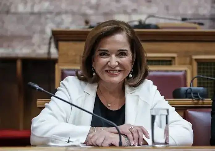 Μεγάλε, μου μιλάς από κινητό που βρίσκει η γυναίκα σου αν την απατάς