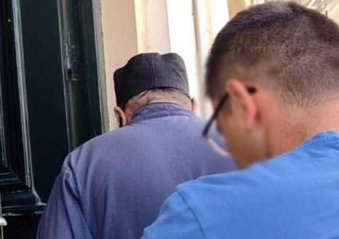 Ναύπλιο: «Νόμιζα ότι το έστειλα σε ενήλικο» - Τι υποστηρίζει ο ιερέας για το άσεμνο μήνυμα σε 12χρονο