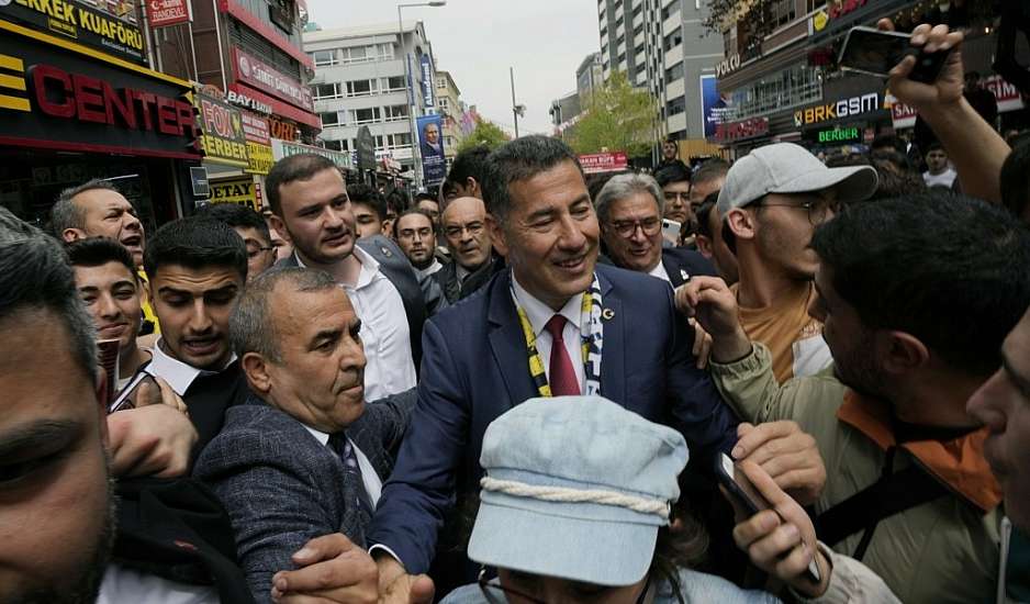 Τουρκία: Ο Σινάν Ογάν σε ρόλο κλειδί που θα κρίνει την έκβαση των εκλογών στο 2ο γύρο