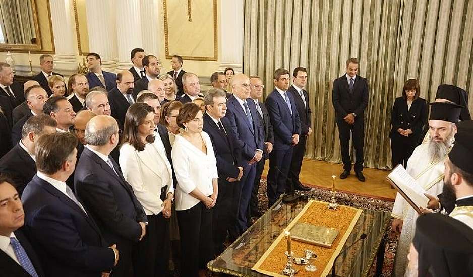 Γκρίνιες στη ΝΔ με το καλημέρα