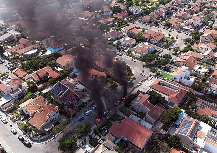 Πόλεμος στο Ισραήλ: Ήχησαν οι σειρήνες στο βόρειο κομμάτι της χώρας – Ρουκέτα της Χαμάς στη Χάιφα