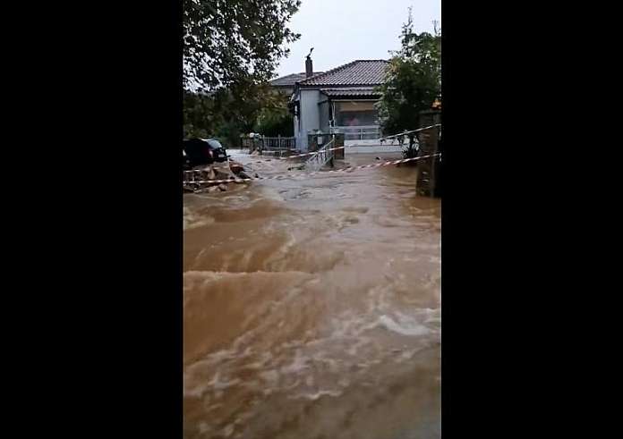 Κακοκαιρία Elias: Δραματική έκκληση από τον Άι Γιάννη Πηλίου – «Βοήθεια, θα πνιγούμε»
