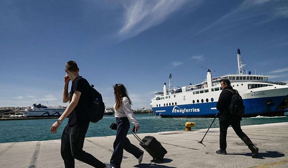 Ακρίβεια: Τρεις απανωτές αυξήσεις στα ακτοπλοϊκά μέσα σε ένα χρόνο