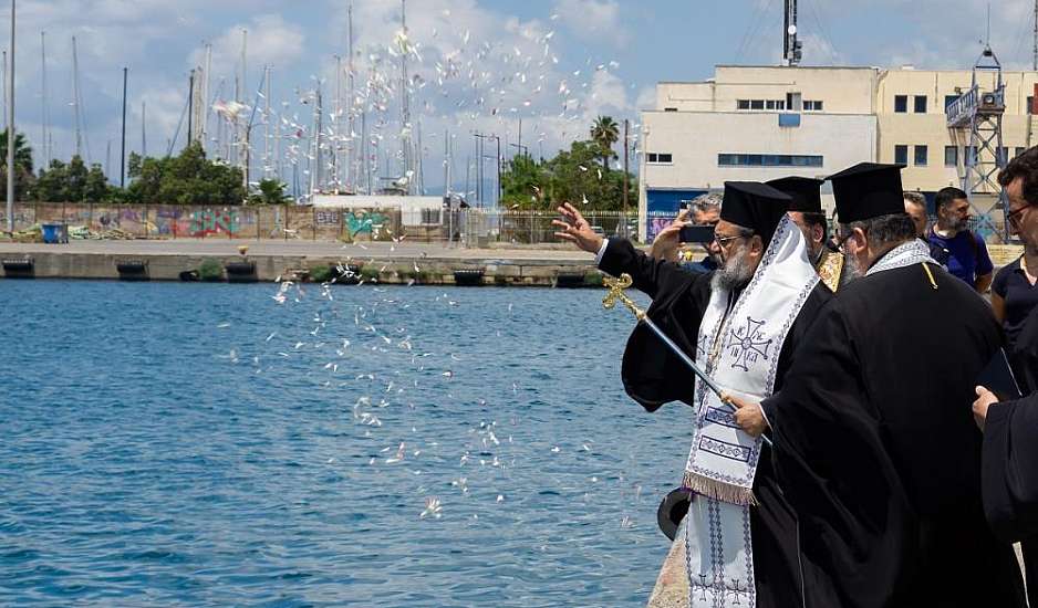 Τρισάγιο για τα θύματα του ναυαγίου της Πύλου πραγματοποιήθηκε στην Καλαμάτα