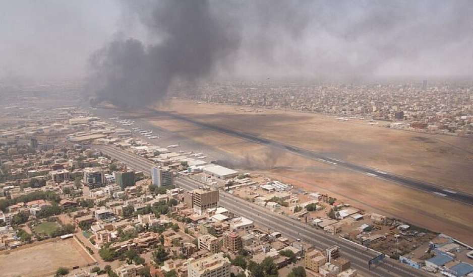 Σουδάν: Συμφώνησαν για επταήμερη κατάπαυση του πυρός