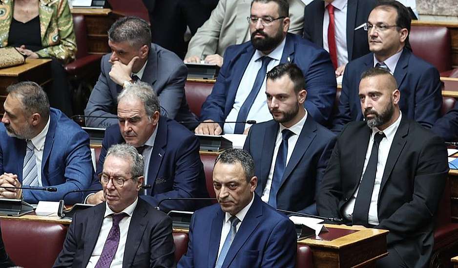Σπαρτιάτες: Υπό διάλυση η Κοινοβουλευτική Ομάδα του κόμματος μετά τις διώξεις