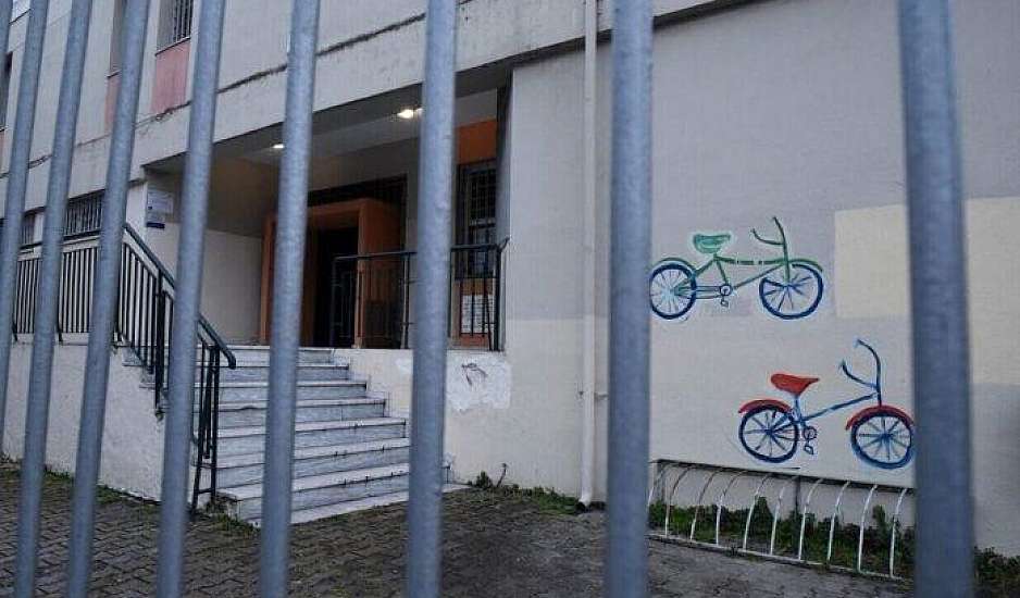 Υπουργείο Παιδείας: Τα σχολεία που μετεστεγάζονται λόγω των πλημμυρών στη Θεσσαλία