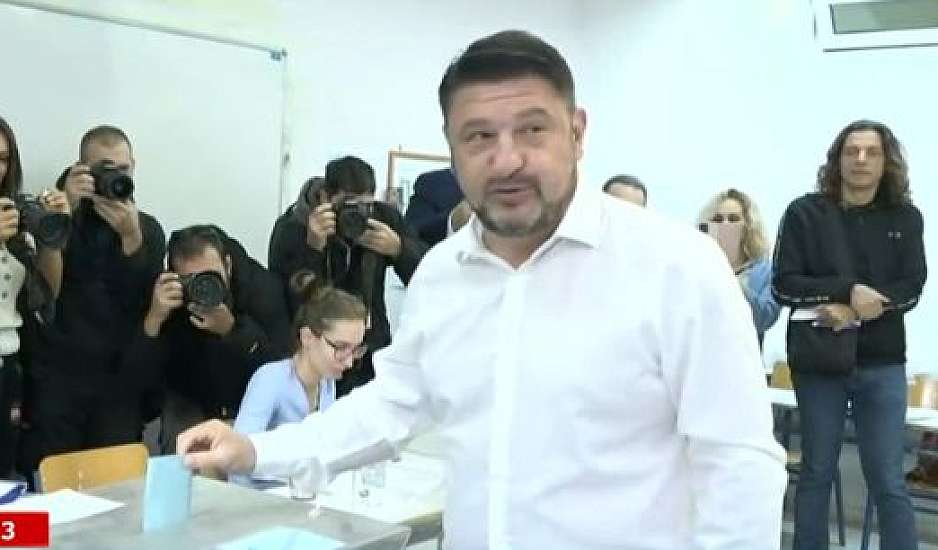 Νίκος Χαρδαλιάς: Ψήφισε στον Βύρωνα – Σήμερα ψηφίζουμε για τη ζωή μας στο Λεκανοπέδιο