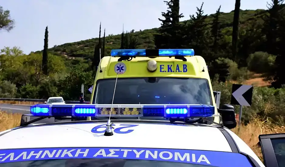 Τραγωδία στο Γαλαξίδι: Δύο νεκροί και μία τραυματίας σε τροχαίο