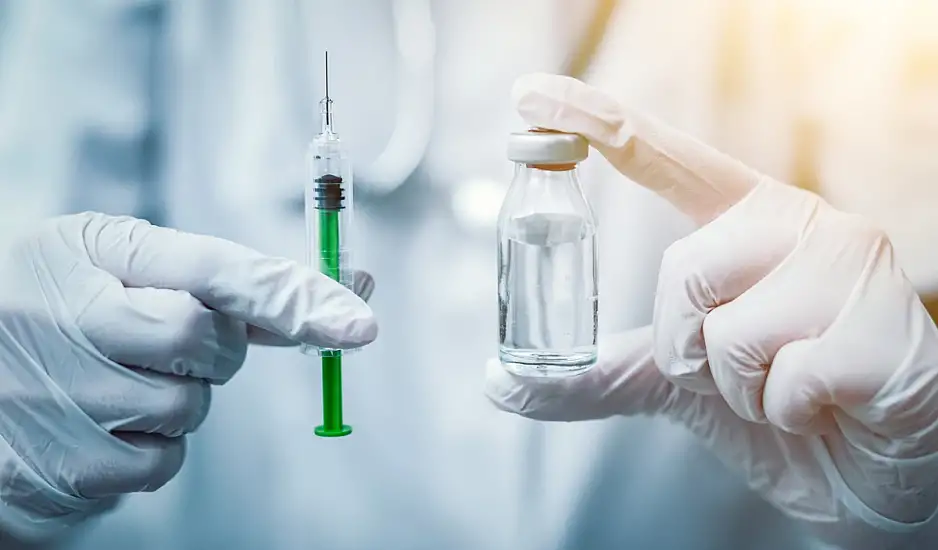 Γρίπη: Μετά τις 20 Οκτώβρη να εμβολιάσουν οι ευπαθείς ομάδες – Πότε θα είναι σε έξαρση ο ιός