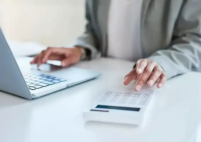 Τι φέρνει το 2025 για μισθωτούς, ελεύθερους επαγγελματίες, συνταξιούχους, ιδιοκτήτες ακινήτων και γονείς