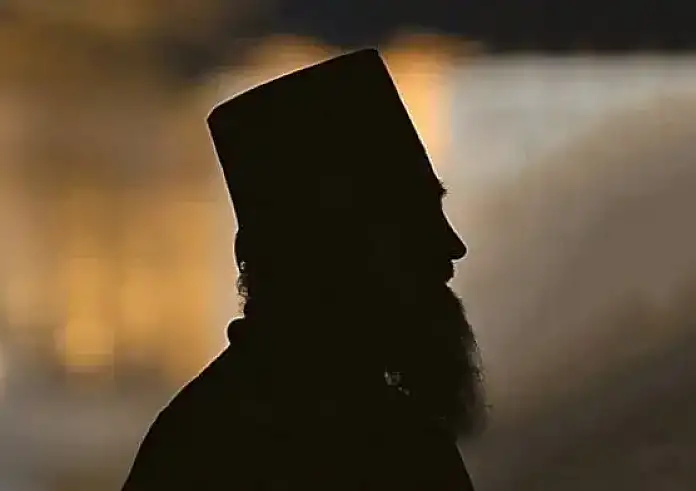Ρασοφόρος του Αιγάλεω: Ακυρώνονται εκατοντάδες γάμοι που τέλεσε ο ψευτο-ιερέας