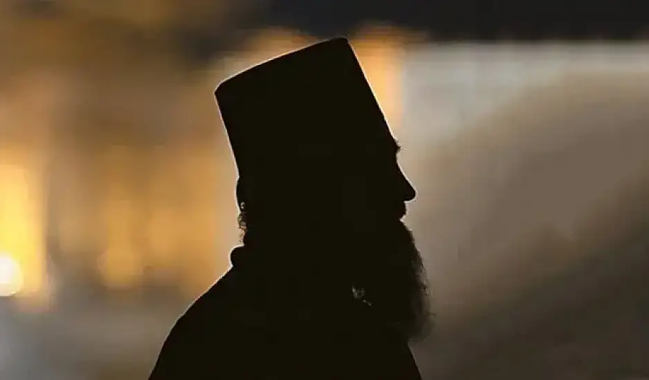 Ρασοφόρος του Αιγάλεω: Ακυρώνονται εκατοντάδες γάμοι που τέλεσε ο ψευτο-ιερέας