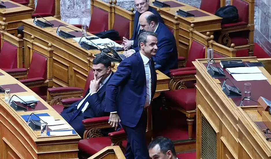 Μηνύματα Μητσοτάκη: Η αποχώρησή του στην ομιλία Παππά και η παρατήρηση στον Ανδρουλάκη