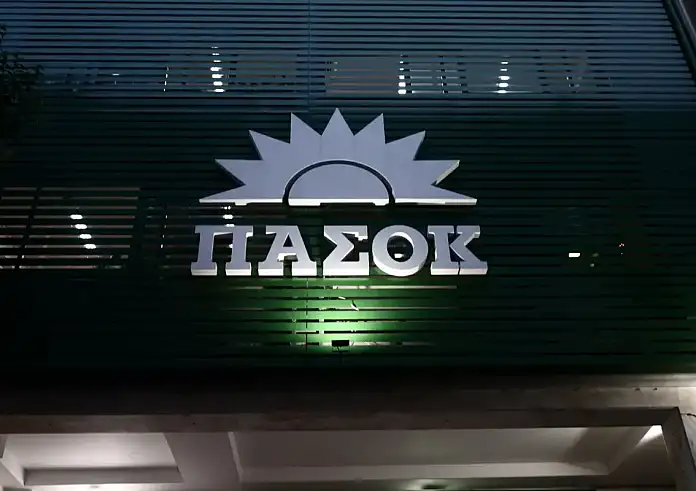 ΠΑΣΟΚ: Αύριο ανοίγουν οι κάλπες για την μονομαχία Ανδρουλάκη – Δούκα