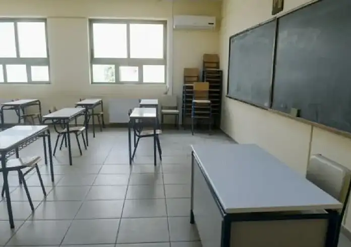 Πάτρα: Πατριός μαθητή χτύπησε και απείλησε 14χρονο στο προαύλιο Γυμνασίου – Η μήνυση της μητέρας του θύματος
