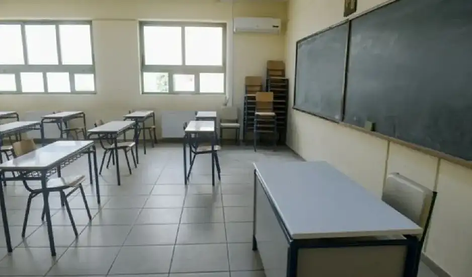 Πάτρα: Πατριός μαθητή χτύπησε και απείλησε 14χρονο στο προαύλιο Γυμνασίου – Η μήνυση της μητέρας του θύματος