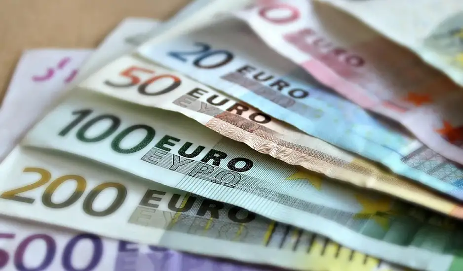 Σουηδία και Νορβηγία: Γυρίζουν πίσω στα μετρητά, στο όνομα της ασφάλειας