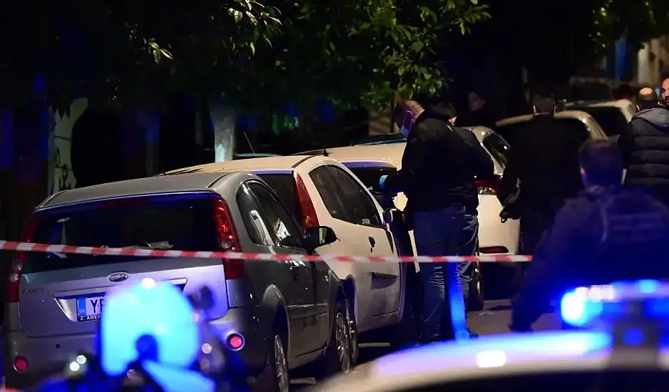 Γυναικοκτονία στους Αμπελόκηπους: Μετά το σφυρί, την έπνιξε με καλώδιο φορτιστή – Νέες αποκαλύψεις για το φρικτό έγκλημα
