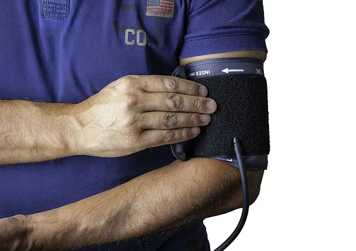 Πόσο πρέπει να είναι η πίεση το πρωί ανάλογα με ηλικία και βάρος